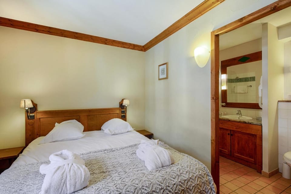 Bed, Bedroom, furniture
