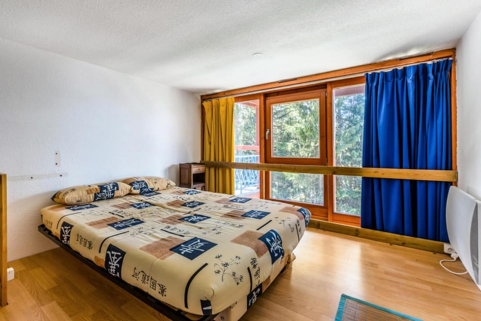 Bed, furniture