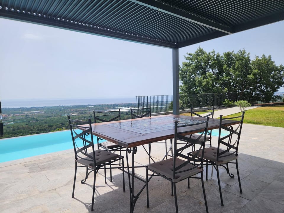 Open Land Holiday Suite Villa in Sicily