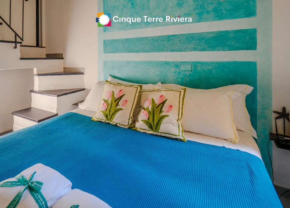 Picagetta Tiny Room with AC Bed and Breakfast in Vernazza