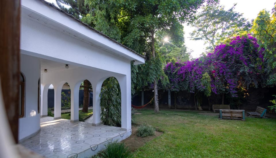 Safari Adventures-House Bed and Breakfast in Arusha