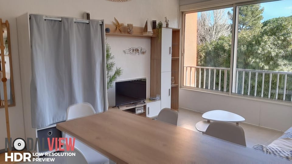 TV and multimedia, Dining area