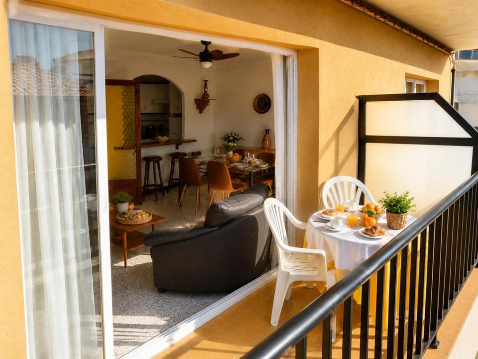 Balcony/Terrace, Living room, Seating area