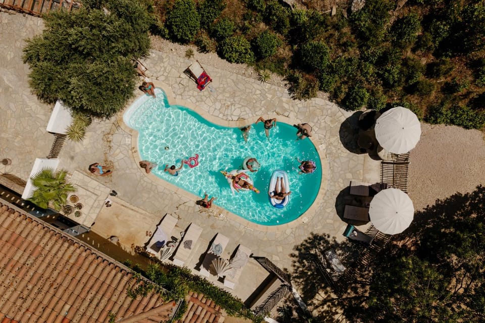 Property building, Swimming pool