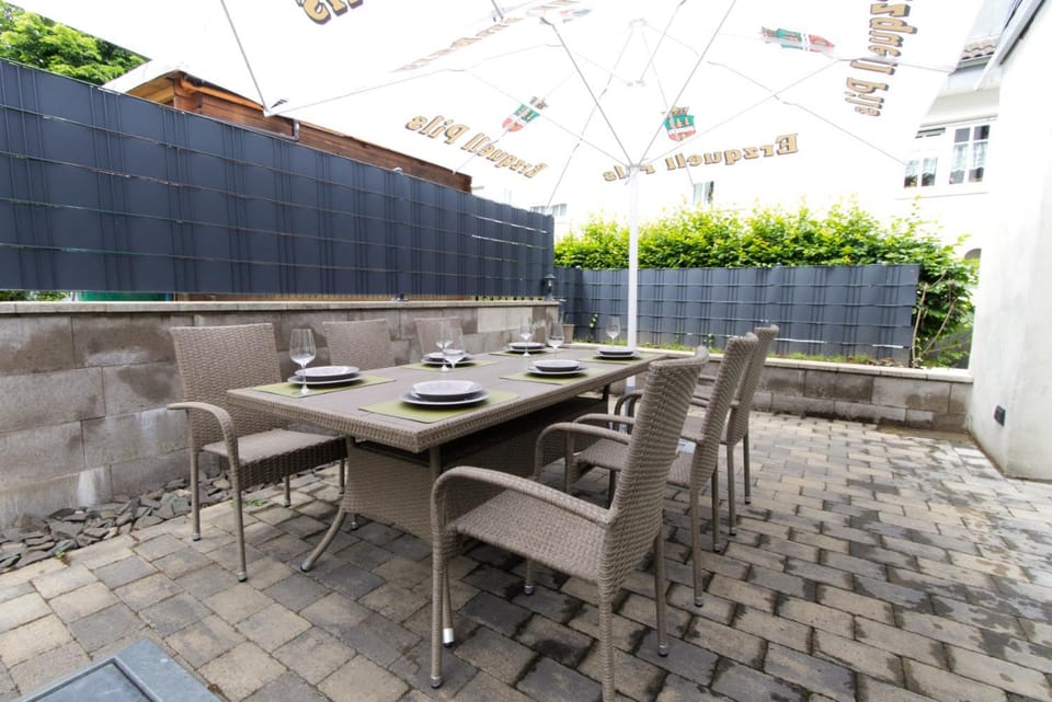 Balcony/Terrace, Seating area