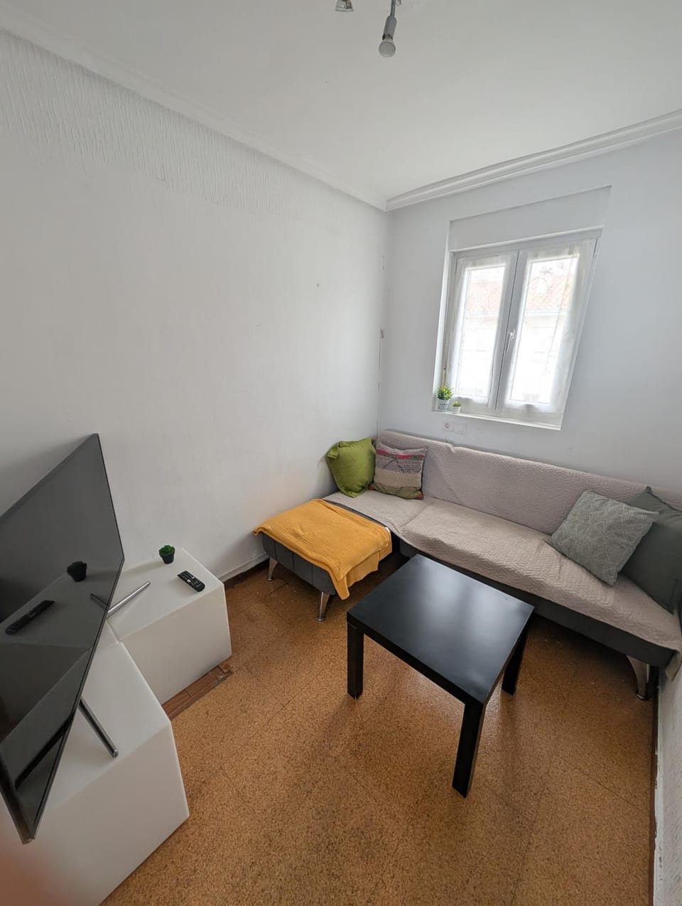 TV and multimedia, Living room, Photo of the whole room