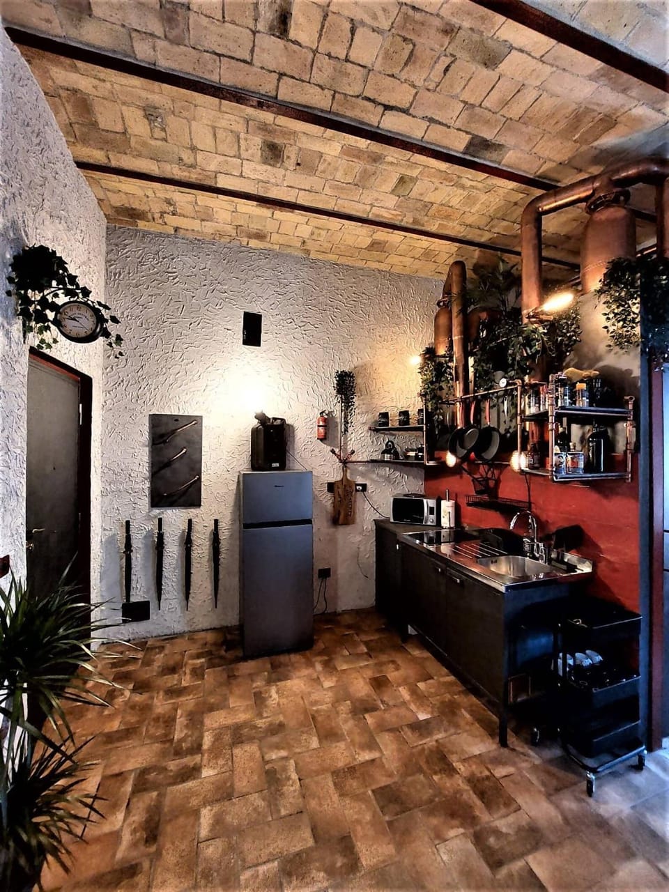 Kitchen or kitchenette, kitchen