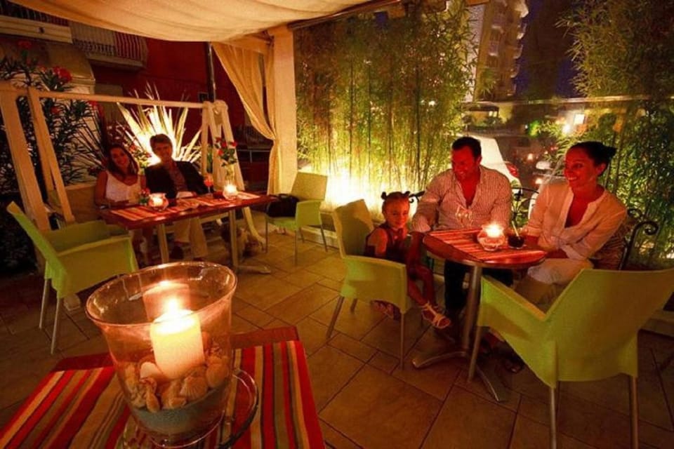 Lounge or bar