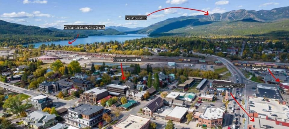 Best Location! Walkable30 Min to GNP5 Min Lake House in Whitefish