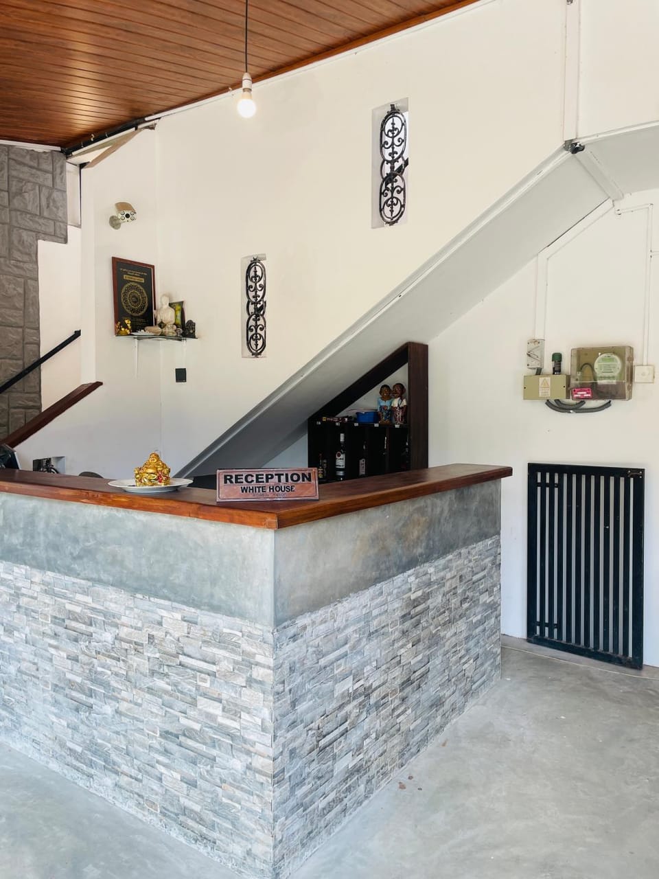 Lounge or bar