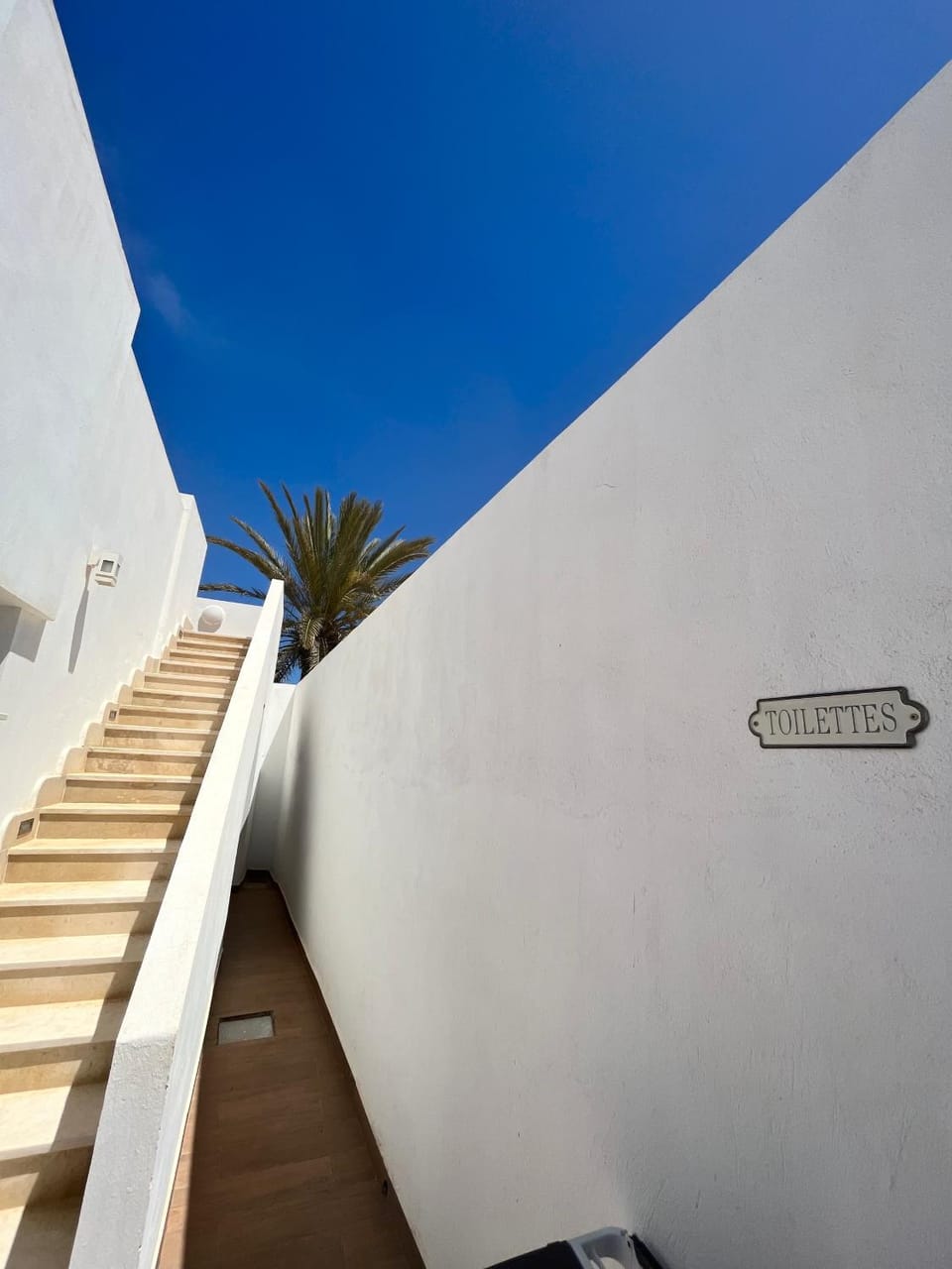 Magnifique Villa moderne piscine SANS VIS À VIS DJERBA Midoun Villa in Tunisia