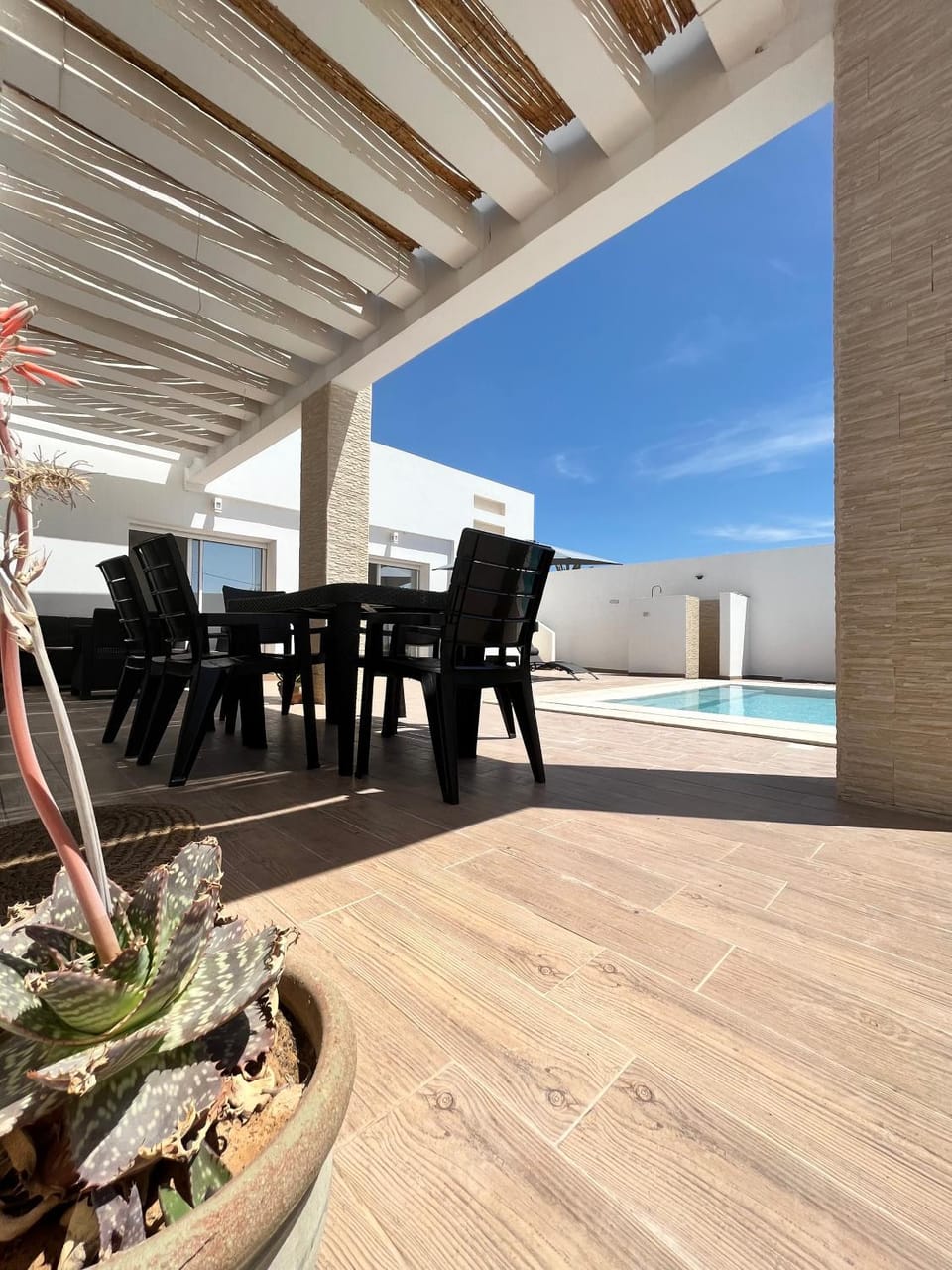 Magnifique Villa moderne piscine SANS VIS À VIS DJERBA Midoun Villa in Tunisia