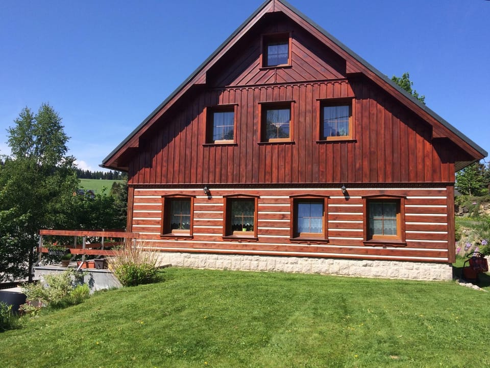 Property building, Garden