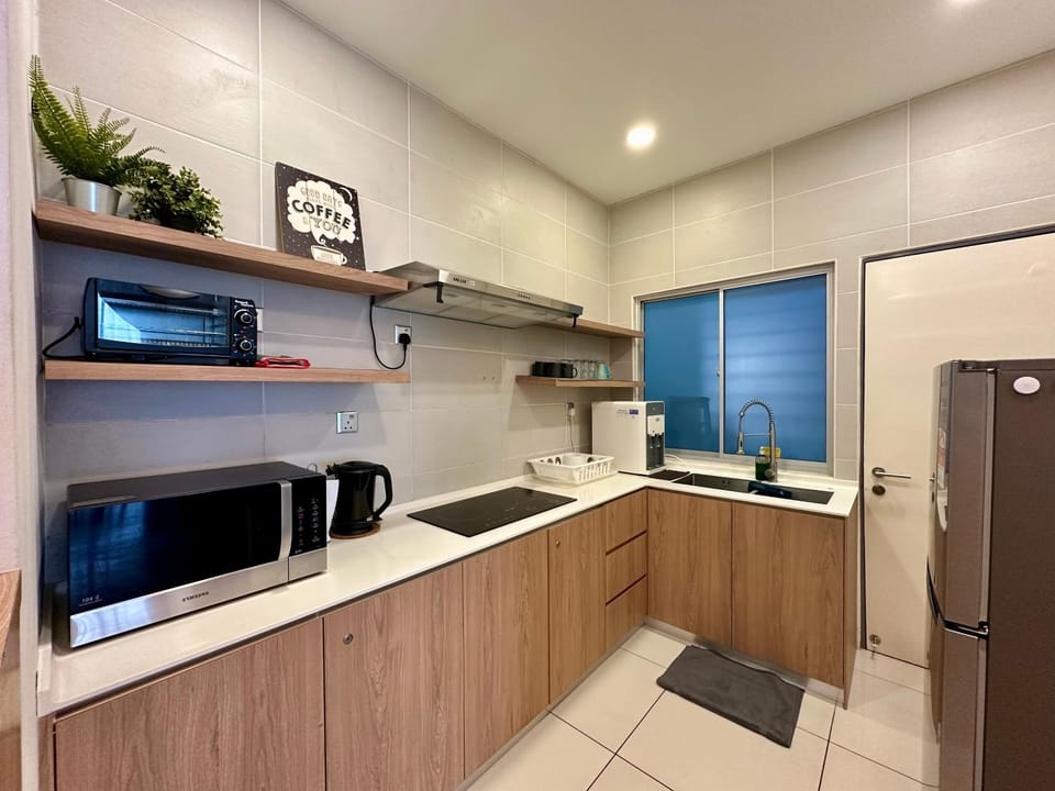 Kitchen or kitchenette, oven, stove, toaster
