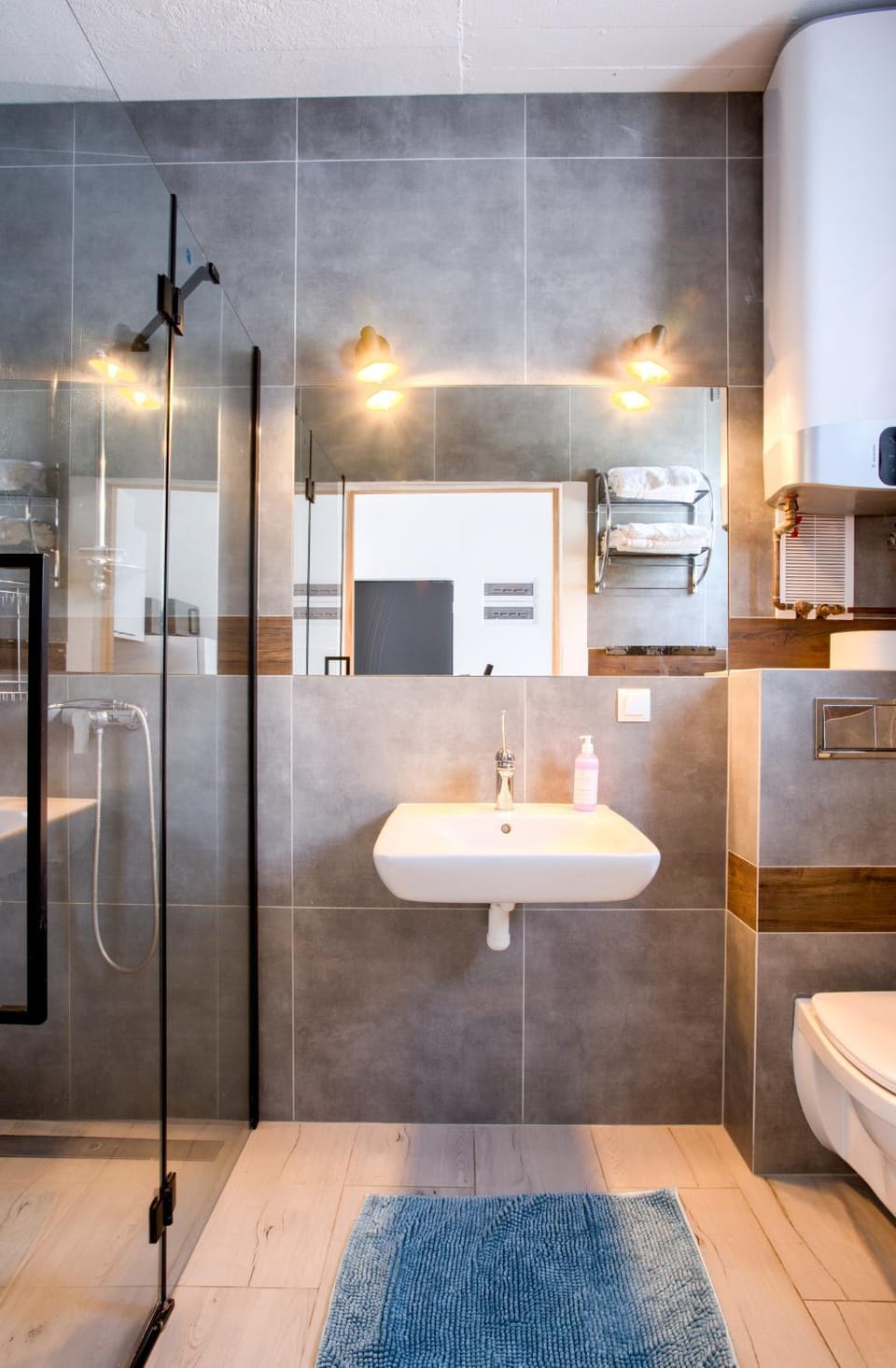 Shower, Toilet, Bathroom