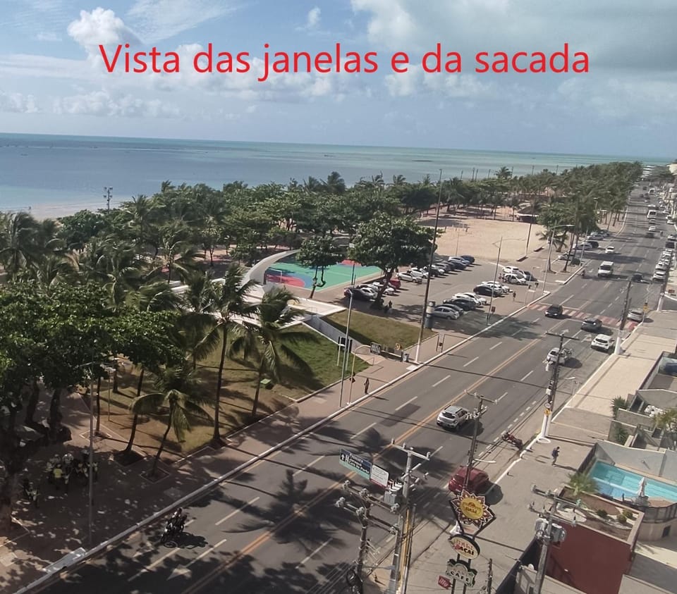Sea view, Street view