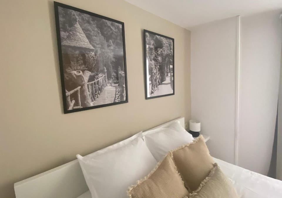 Decorative detail, Bedroom