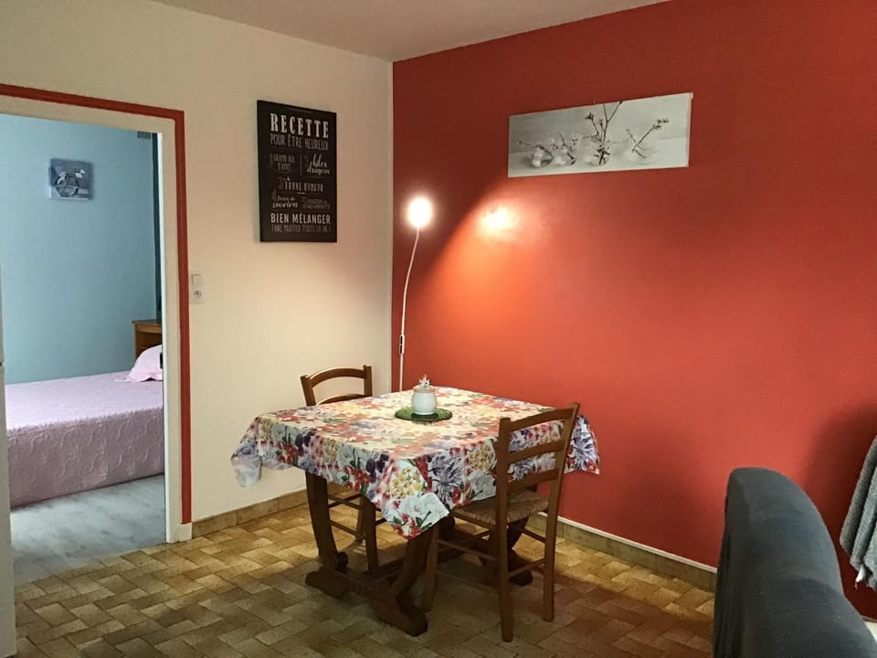 L’orée des fleurs House in Nouvelle-Aquitaine