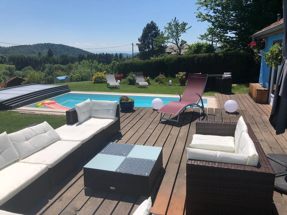 Patio, Pool view, Swimming pool