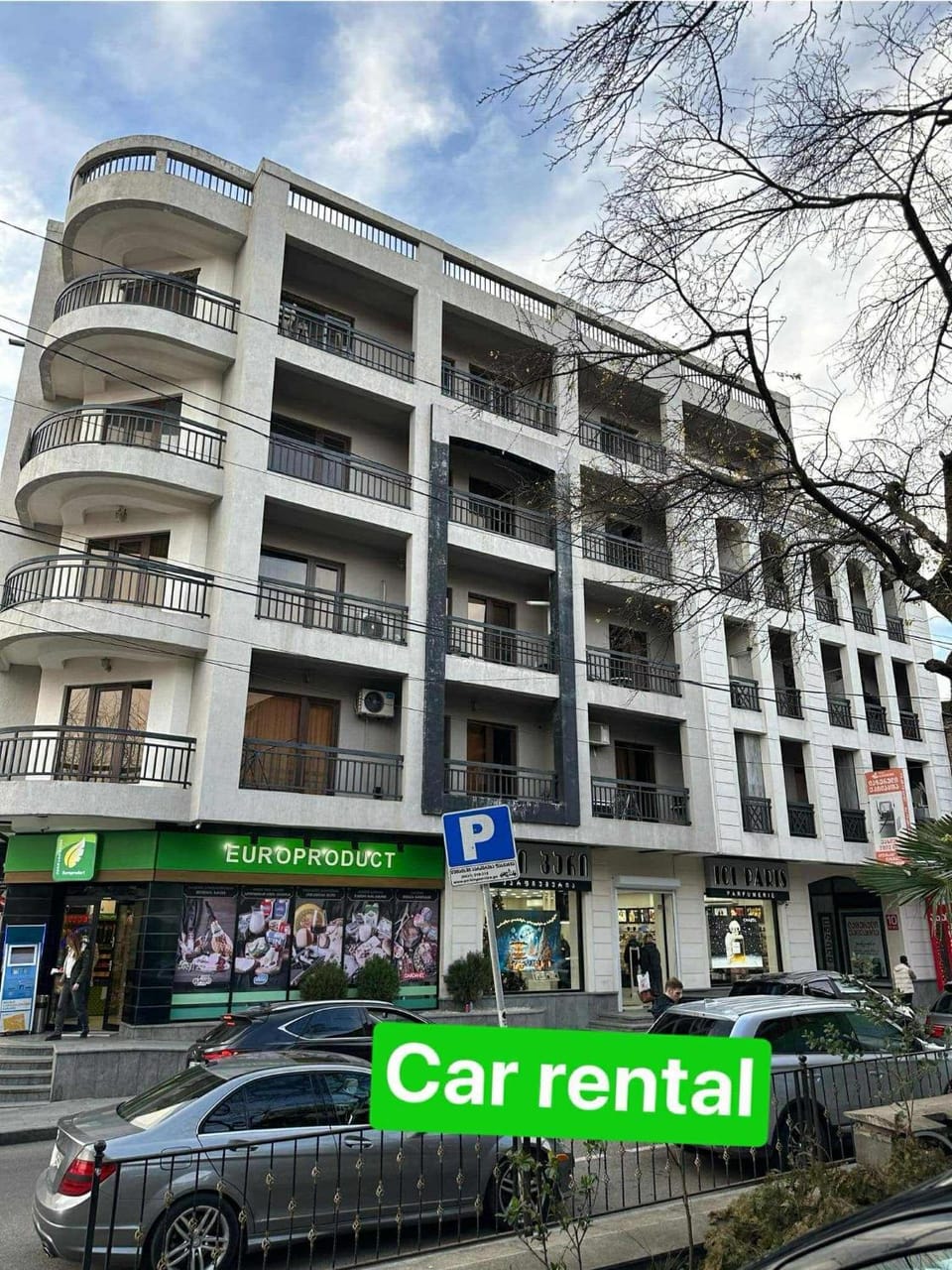 central square Apartment in Georgia