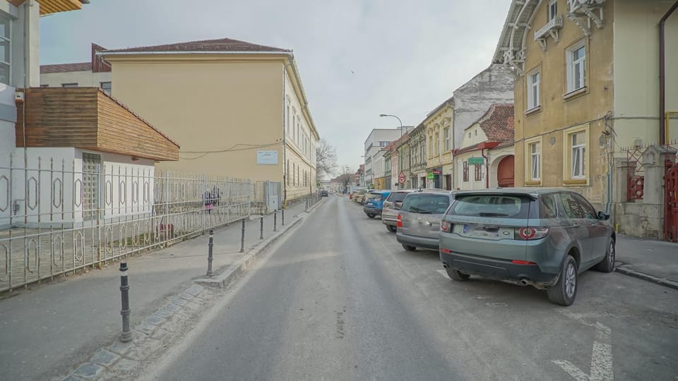 Facade/entrance, Street view
