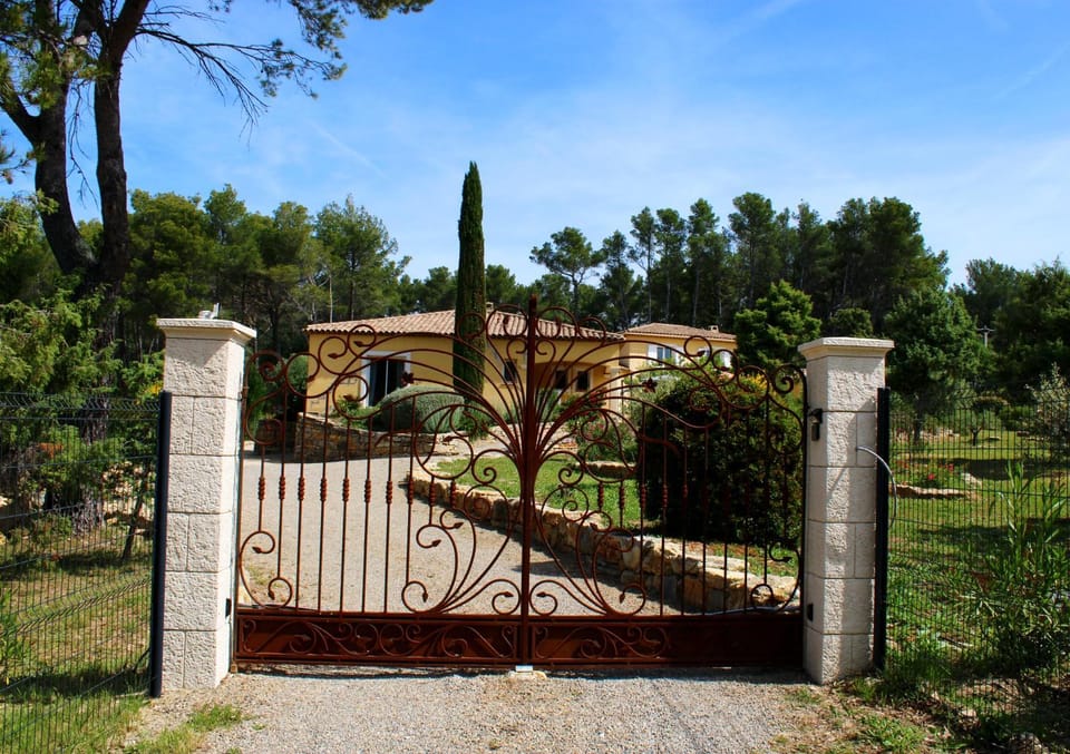 Garden, Garden view, Parking