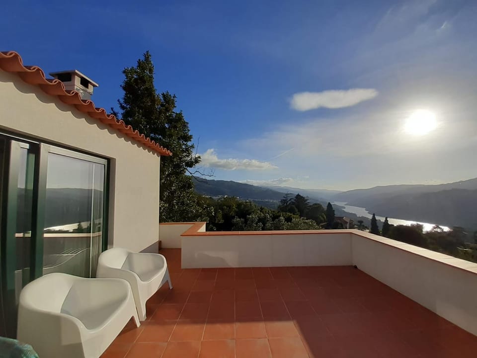 View (from property/room), Balcony/Terrace