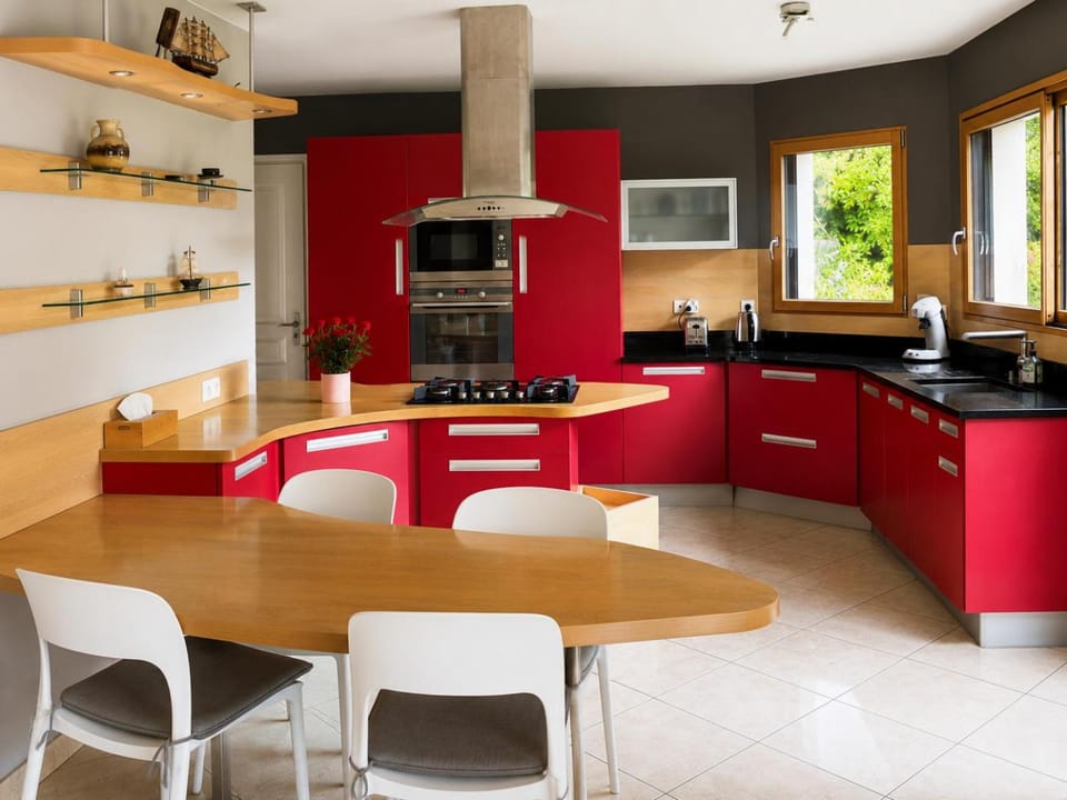 Kitchen or kitchenette, Communal kitchen, stove, stove, kitchen, kitchen