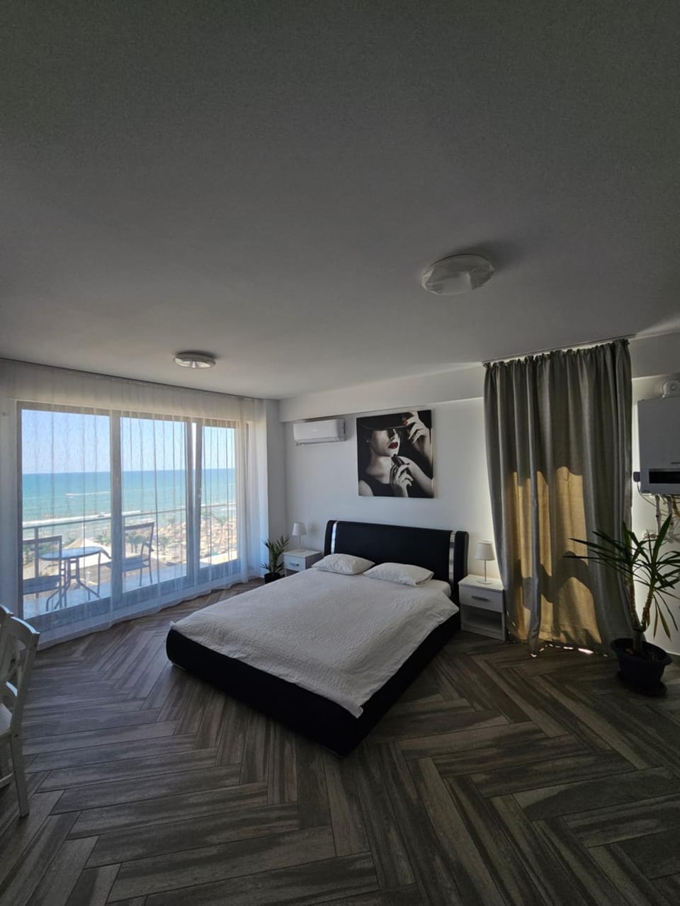 Beach Residence Studios Mamaia Nord 23 Apartment in Constanța County