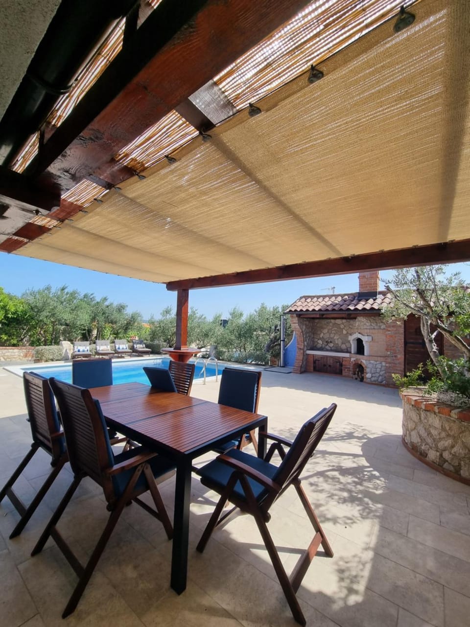 Vila s bazenom Mavrinac Villa in Nerezine
