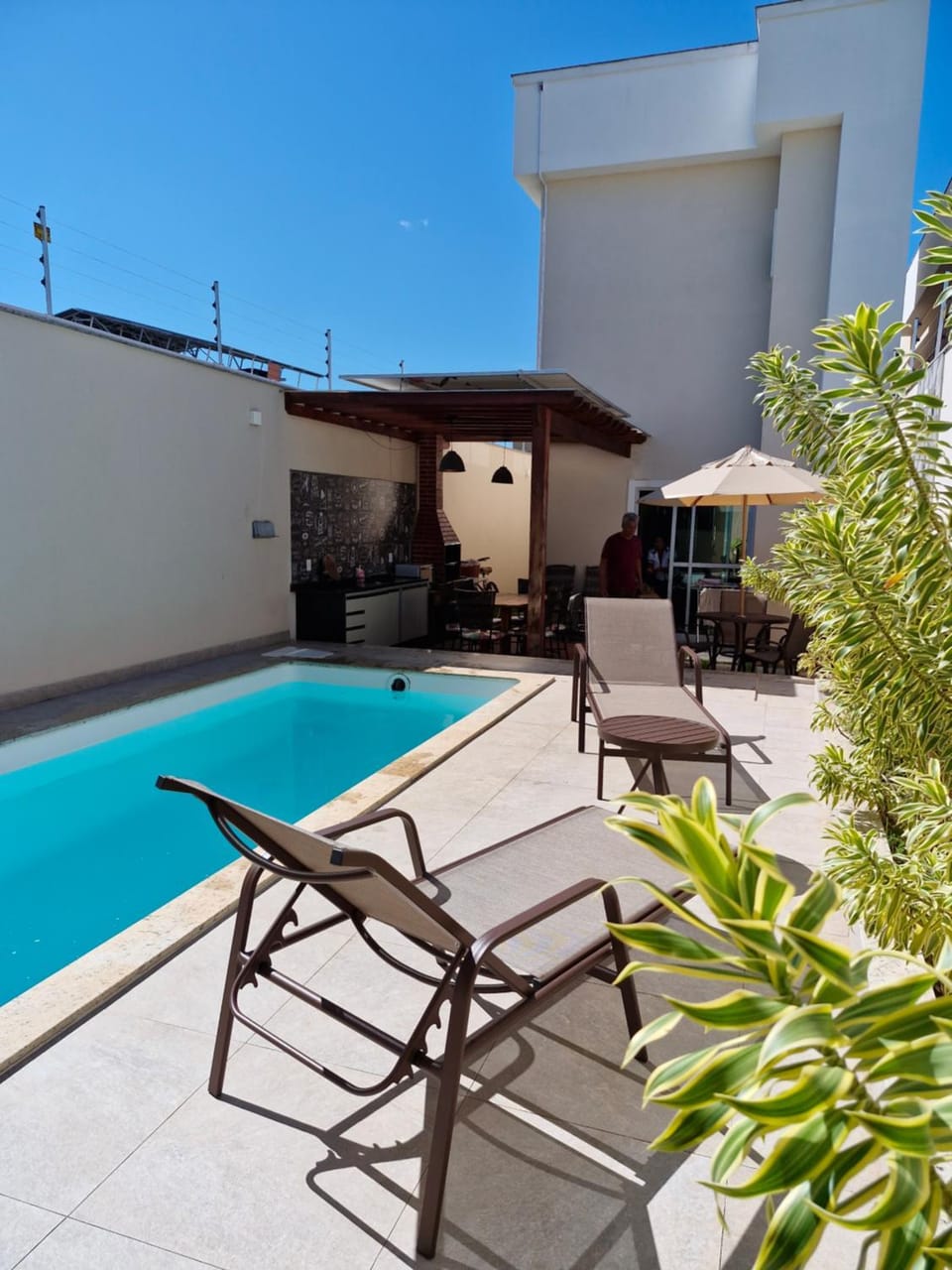 Swimming pool, sunbed