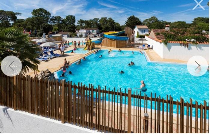 Aqua park, Swimming pool, sunbed