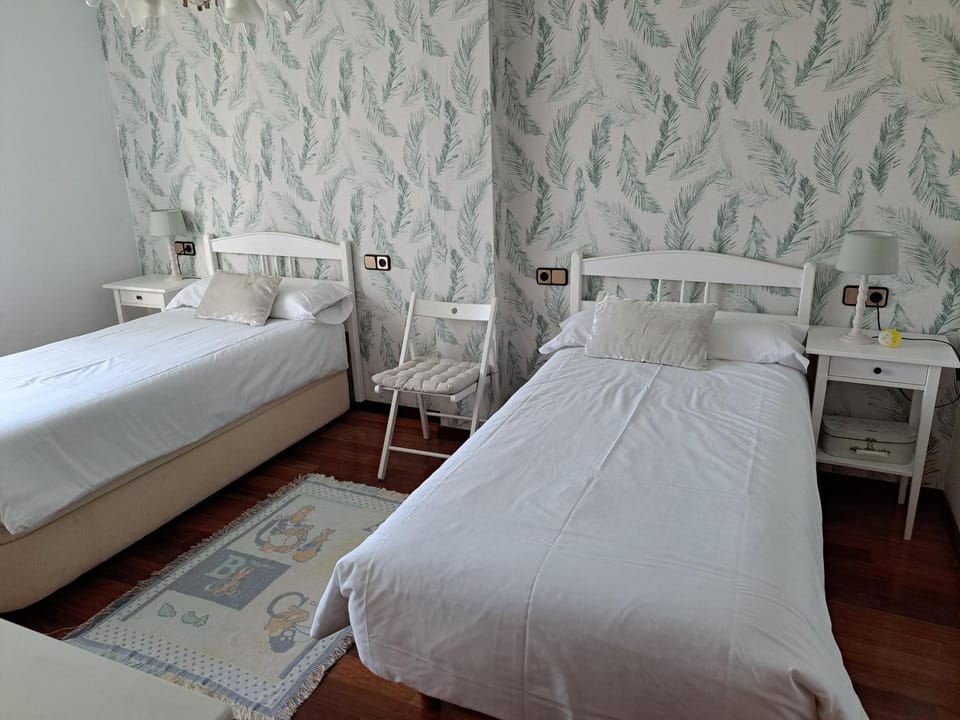 LA BUGANVILLA House in Asturias