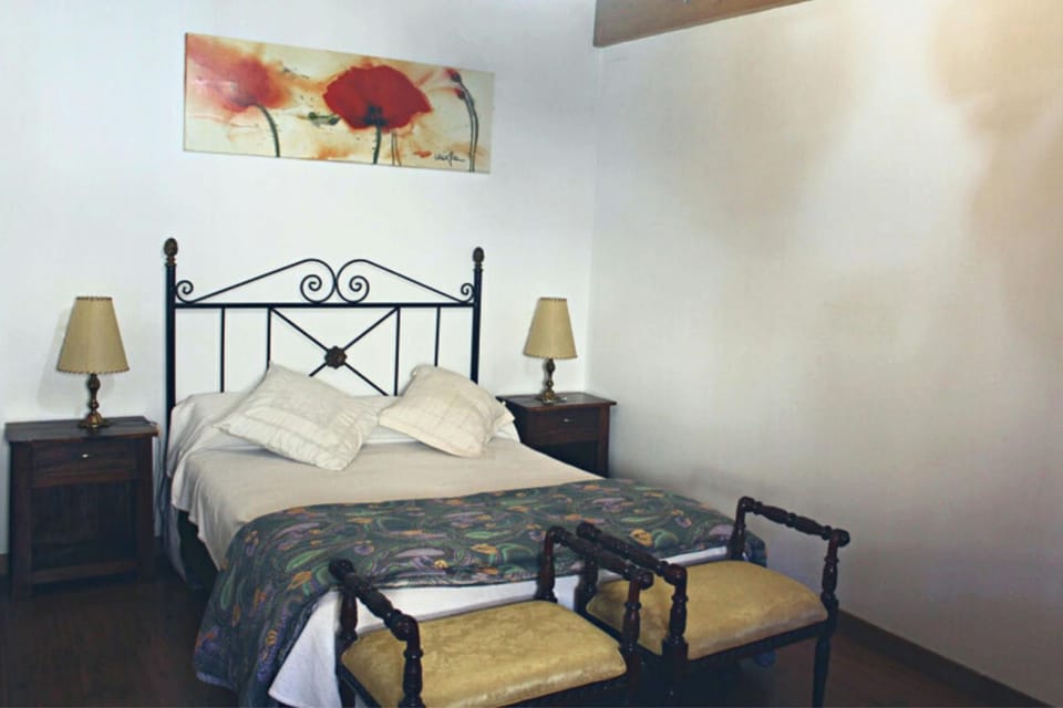 Bed, Balcony/Terrace, Photo of the whole room, Bedroom