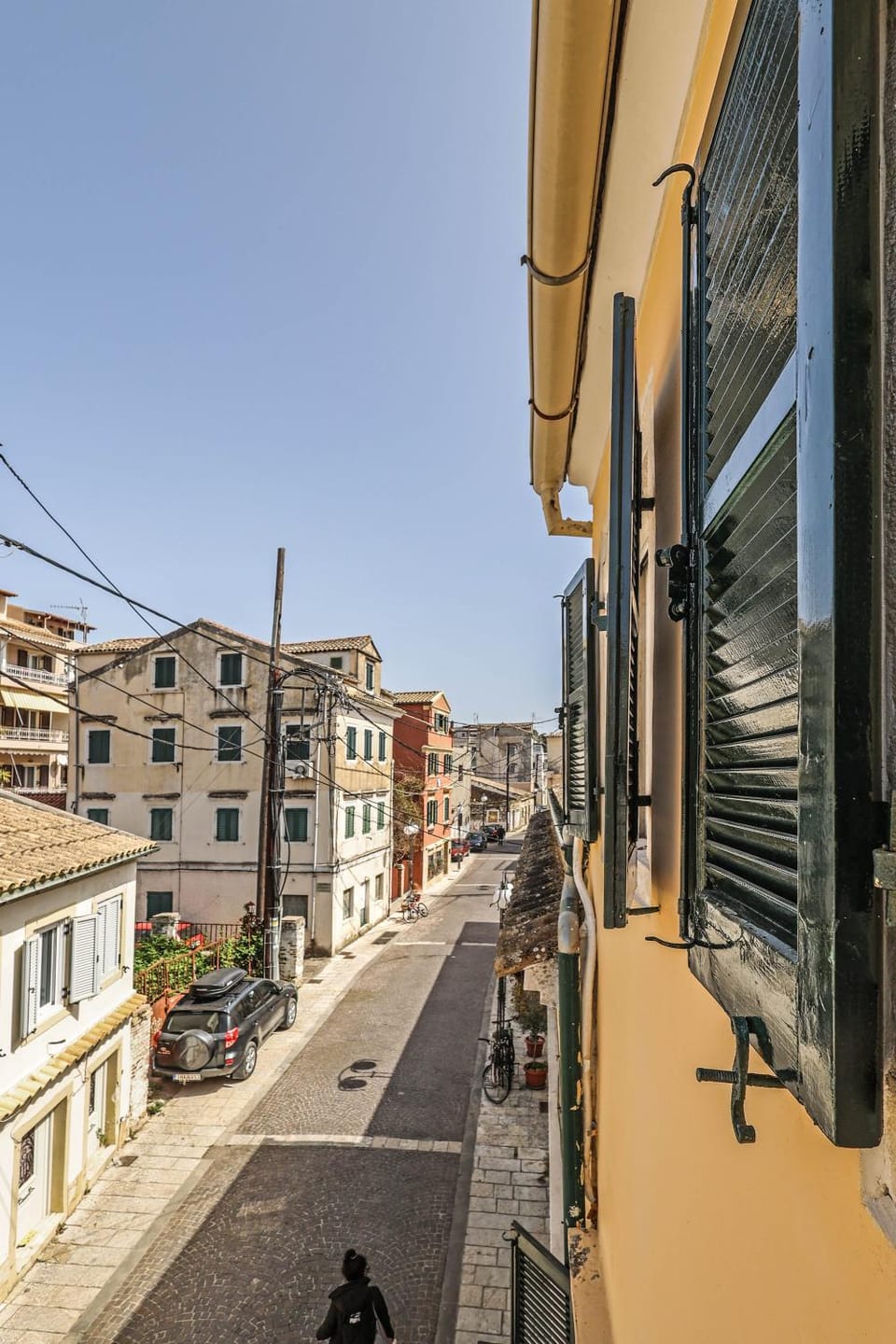 Neighbourhood, Street view