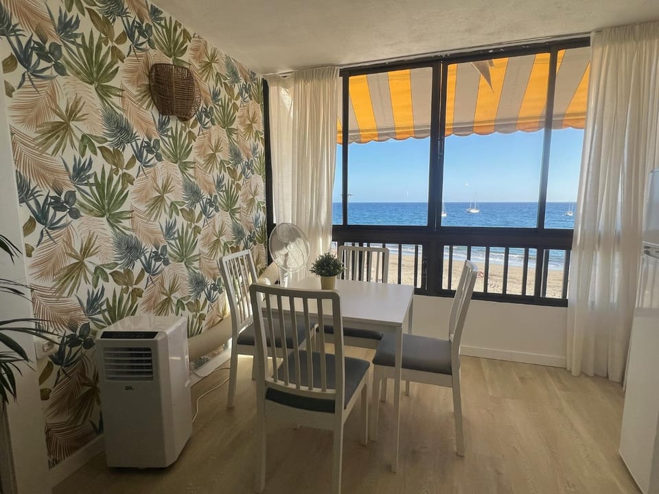 Dining area, Sea view