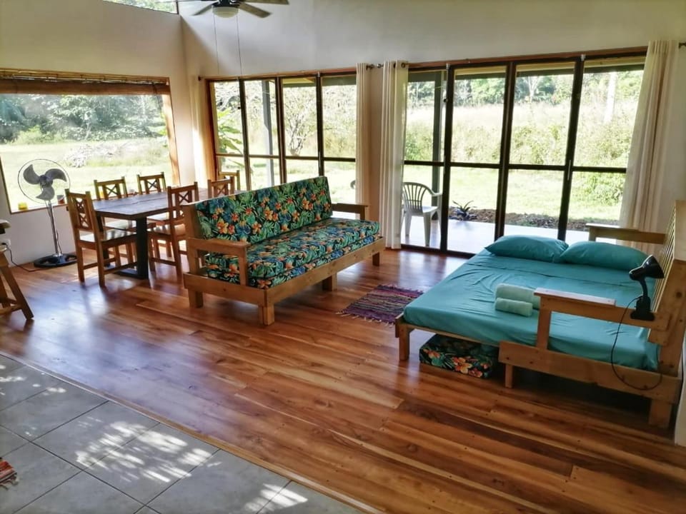 Living room, Dining area