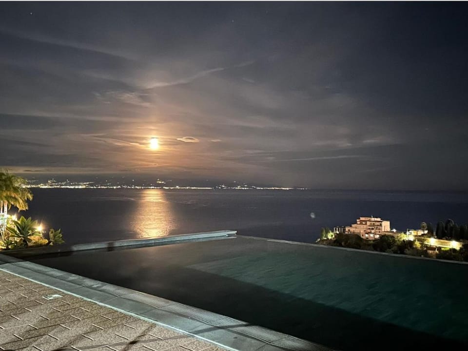 Taormina Skyline House in Taormina