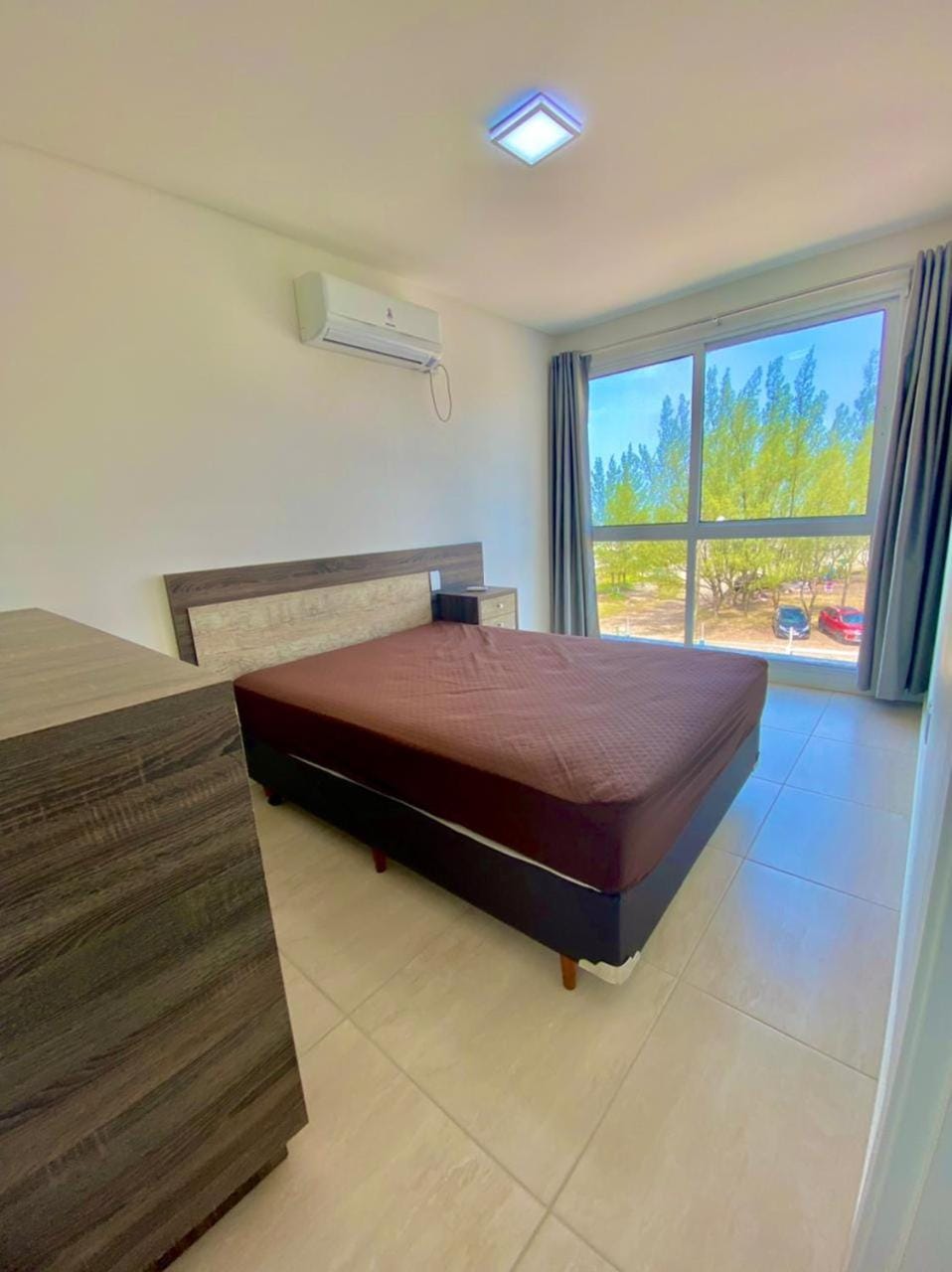 Bed, Photo of the whole room, Bedroom, Pool view, Sea view, air conditioner