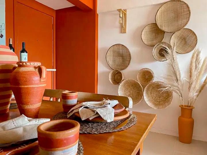Decorative detail, Dining area