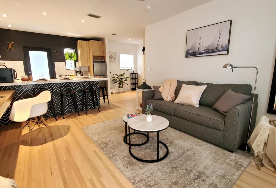 Casa Cuba Boutique Apartments House in Coral Gables
