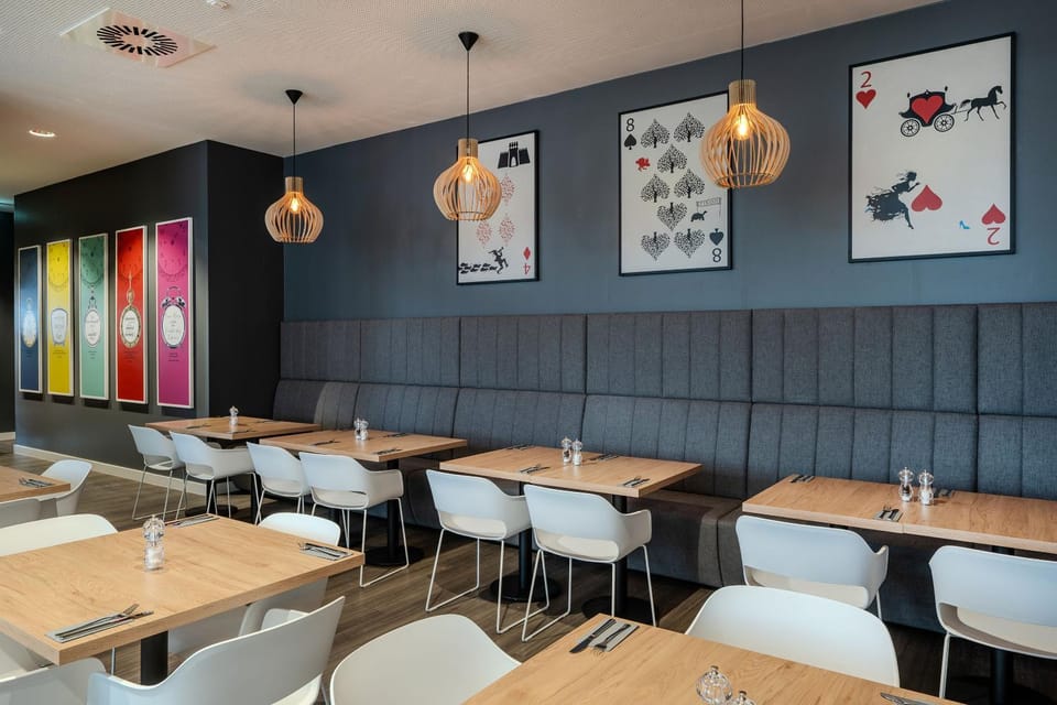 Restaurant/places to eat