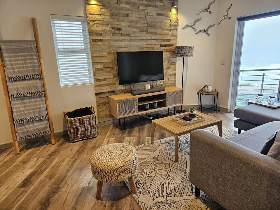 12 Sunset on Hill Apartment in Cape Town