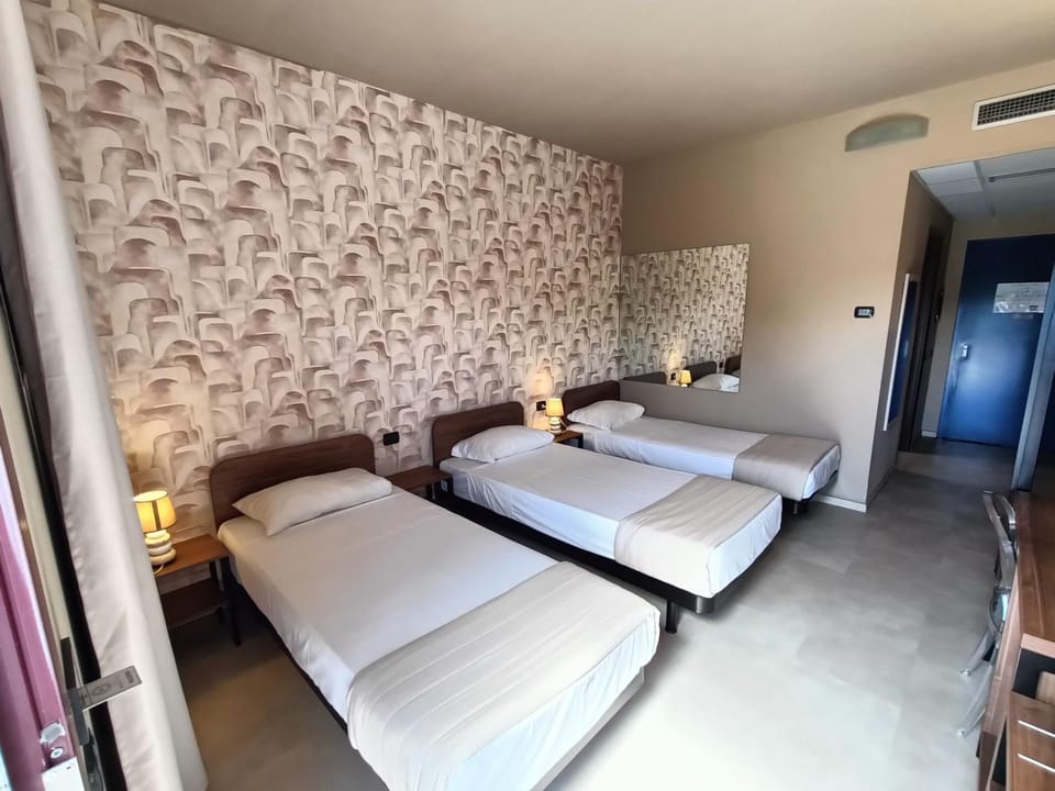 Break Hotel Hotel in Lombardy