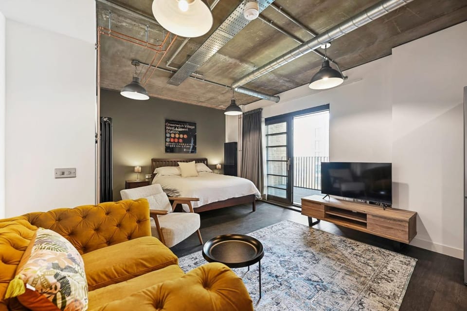 TV and multimedia, Living room, Photo of the whole room, Seating area