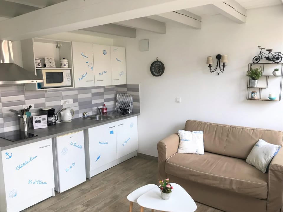 LA MAISON DU BONHEUR House in Nouvelle-Aquitaine