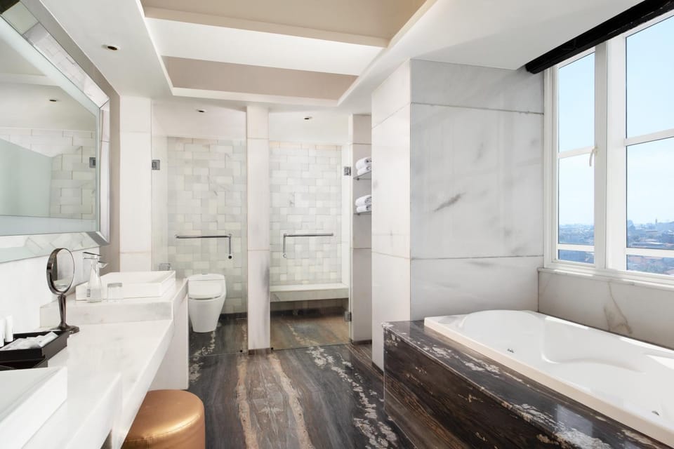 Bathroom, Bath