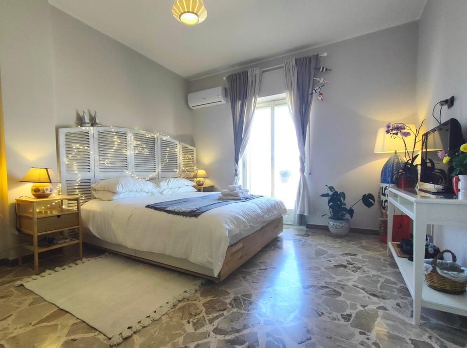 L'Attico - Stanza privata con bagno - Teatro Greco Siracusa Vacation rental in Syracuse