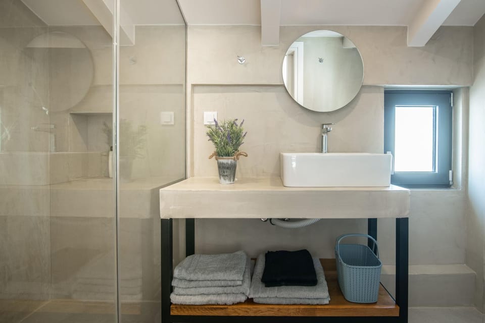 Stylish & elegant loft suite in the city center Apartment in Zakynthos