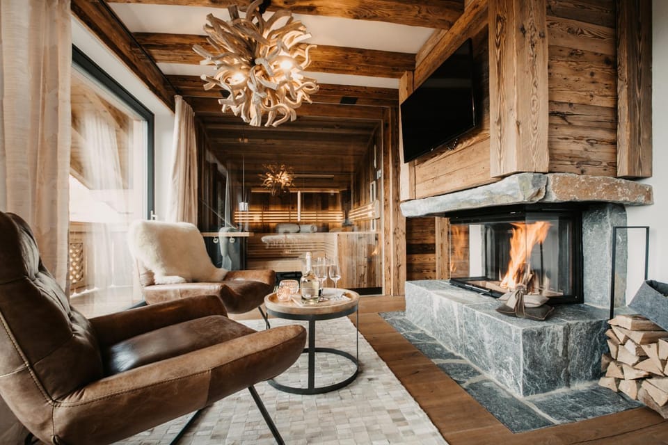 Communal lounge/ TV room, Living room, Seating area, flat iron